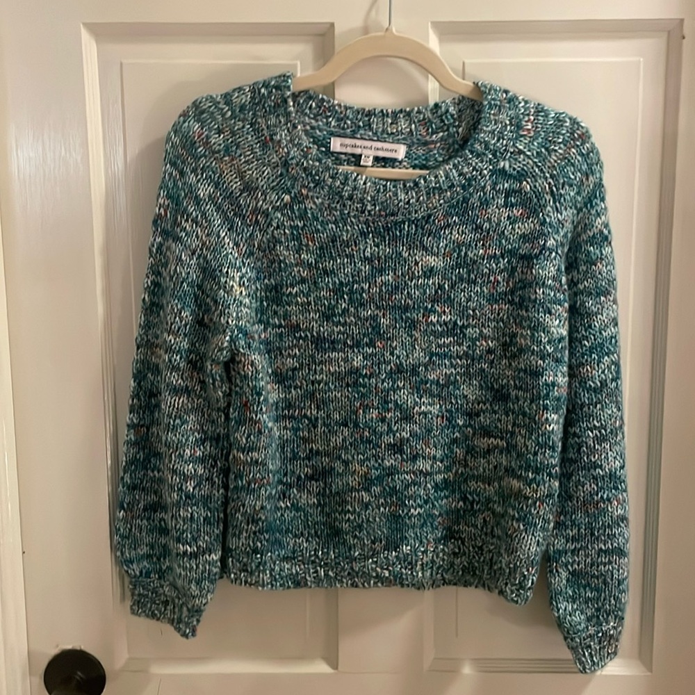 Cupcakes and cashmere blue sweater size XS